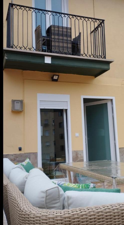 Apartamento Villalvaro Con Parking Santander Exterior foto